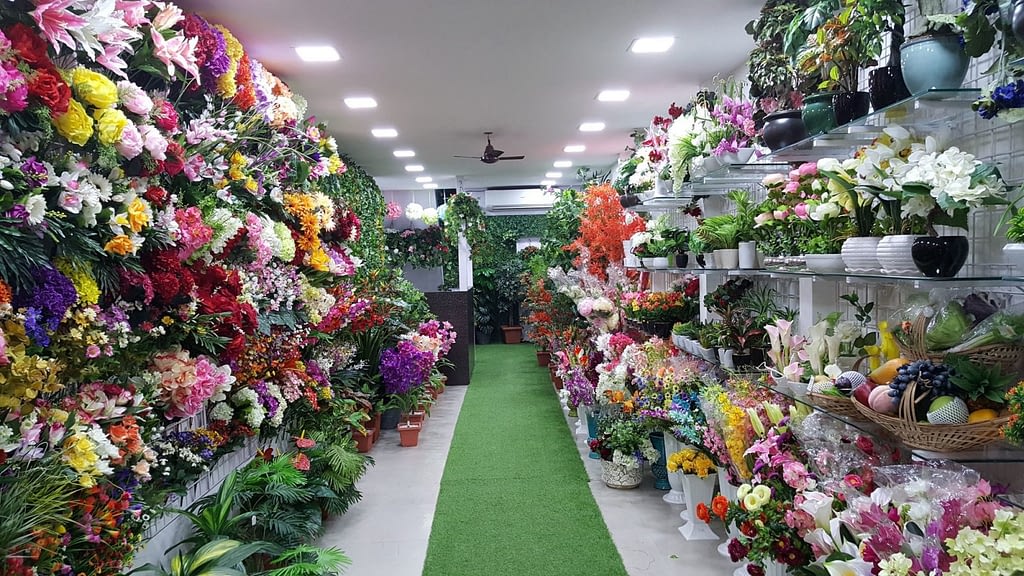 Artificial Vertical Gardens